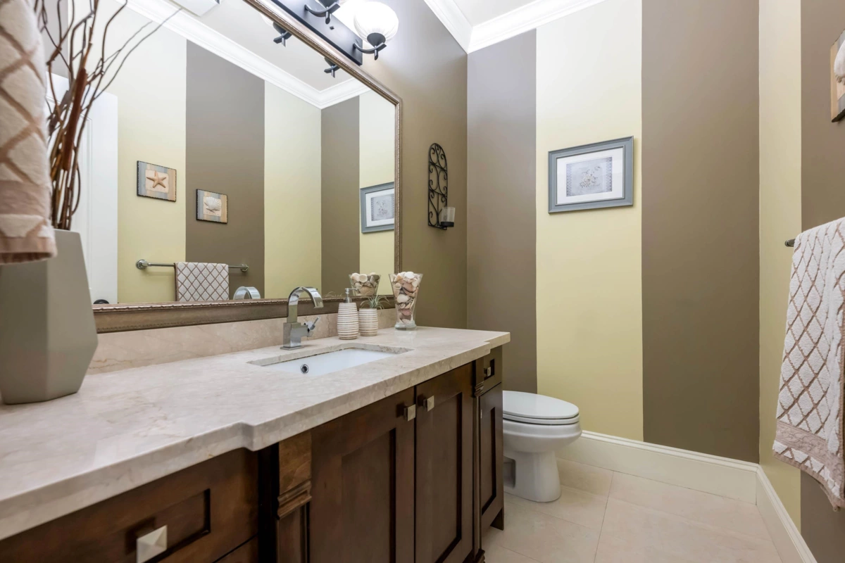 Breakfast Nook Photo of 10876 78a Avenue, Delta, BC