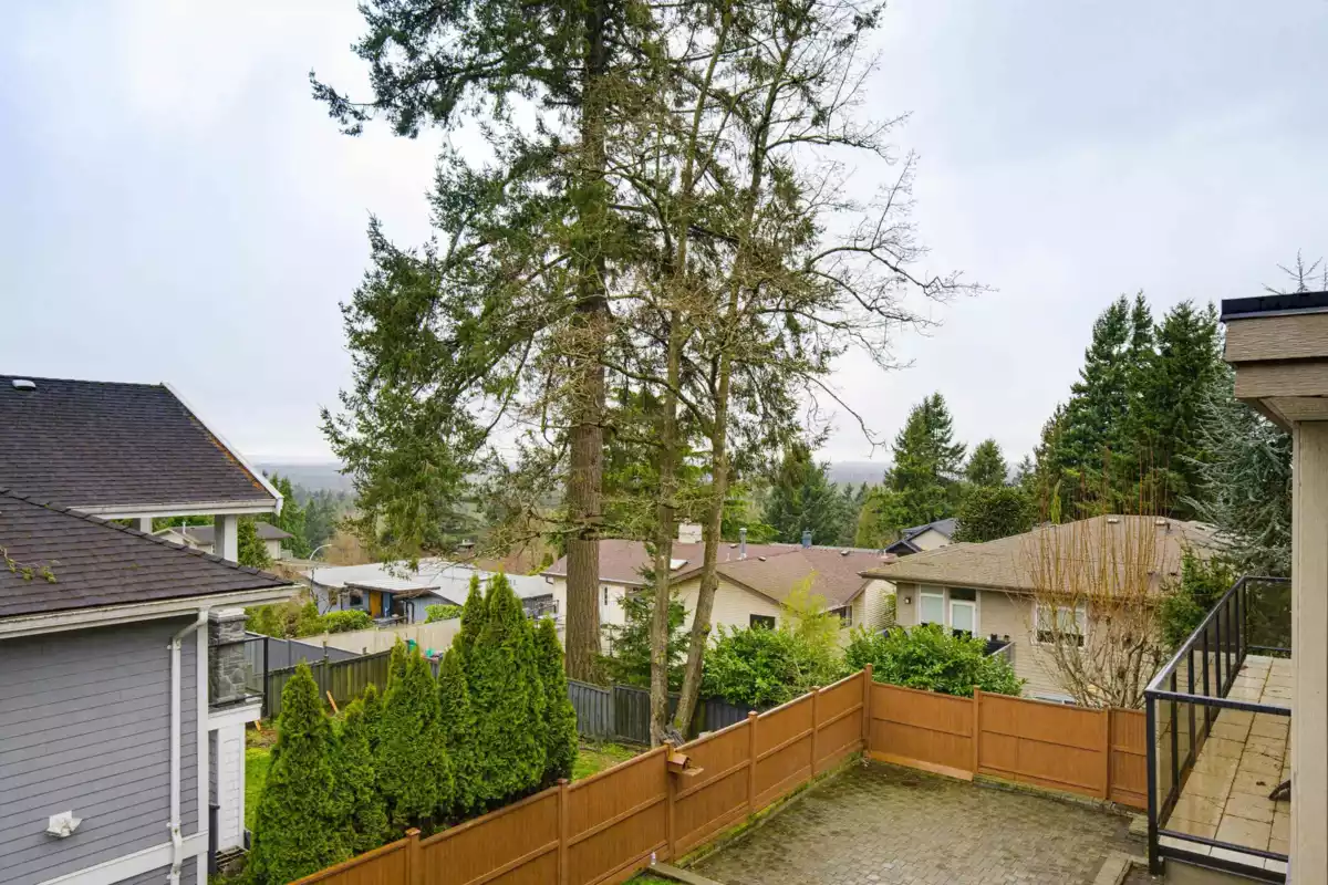 Garden / Landscaping Photo of 10876 78a Avenue, Delta, BC
