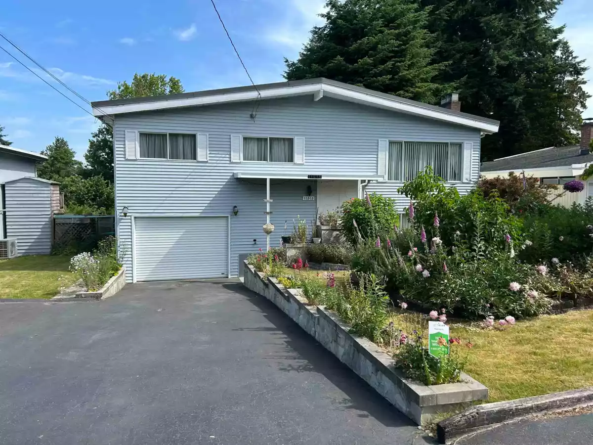 Bedroom 2 Photo of 11515 97a Avenue, Surrey, BC