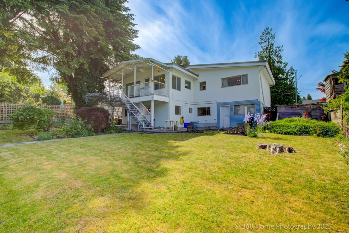 Bedroom 3 Photo of 11515 97a Avenue, Surrey, BC