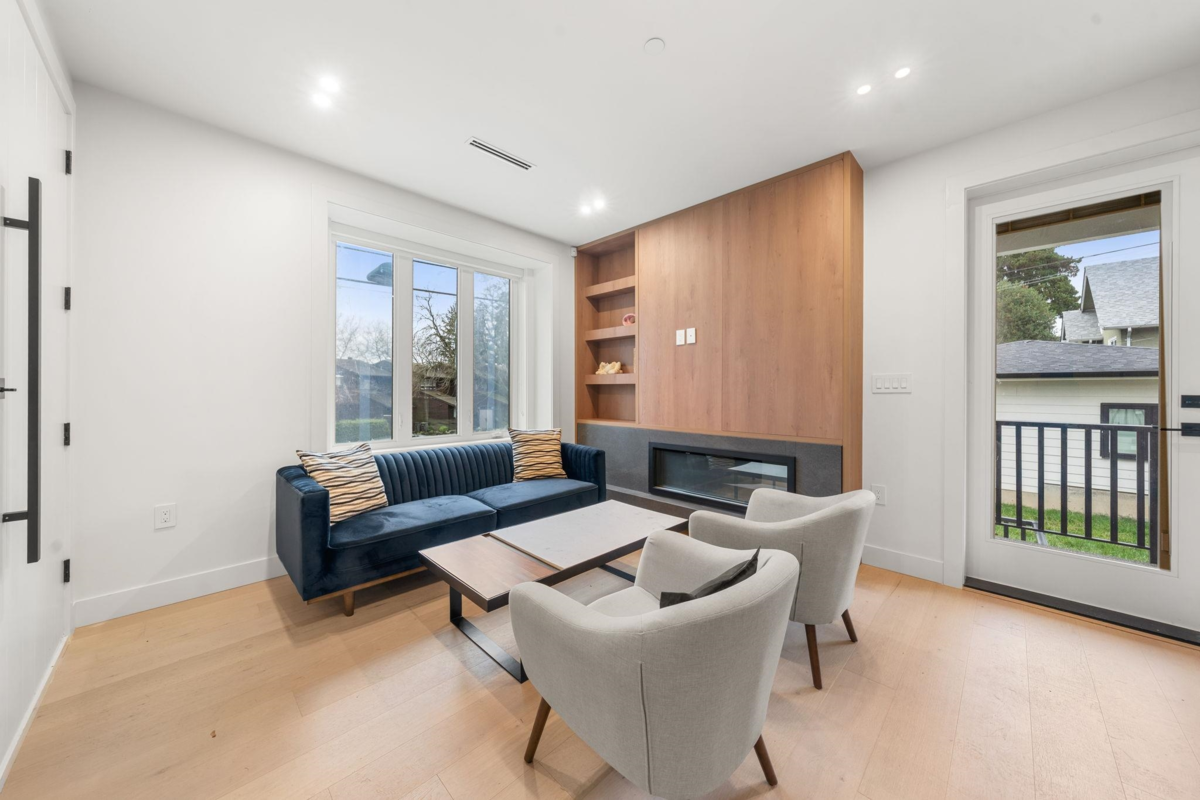 Living Room Photo of 3483 Adanac Street, Vancouver, BC