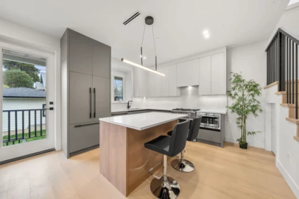 Breakfast Nook Photo of 3483 Adanac Street, Vancouver, BC