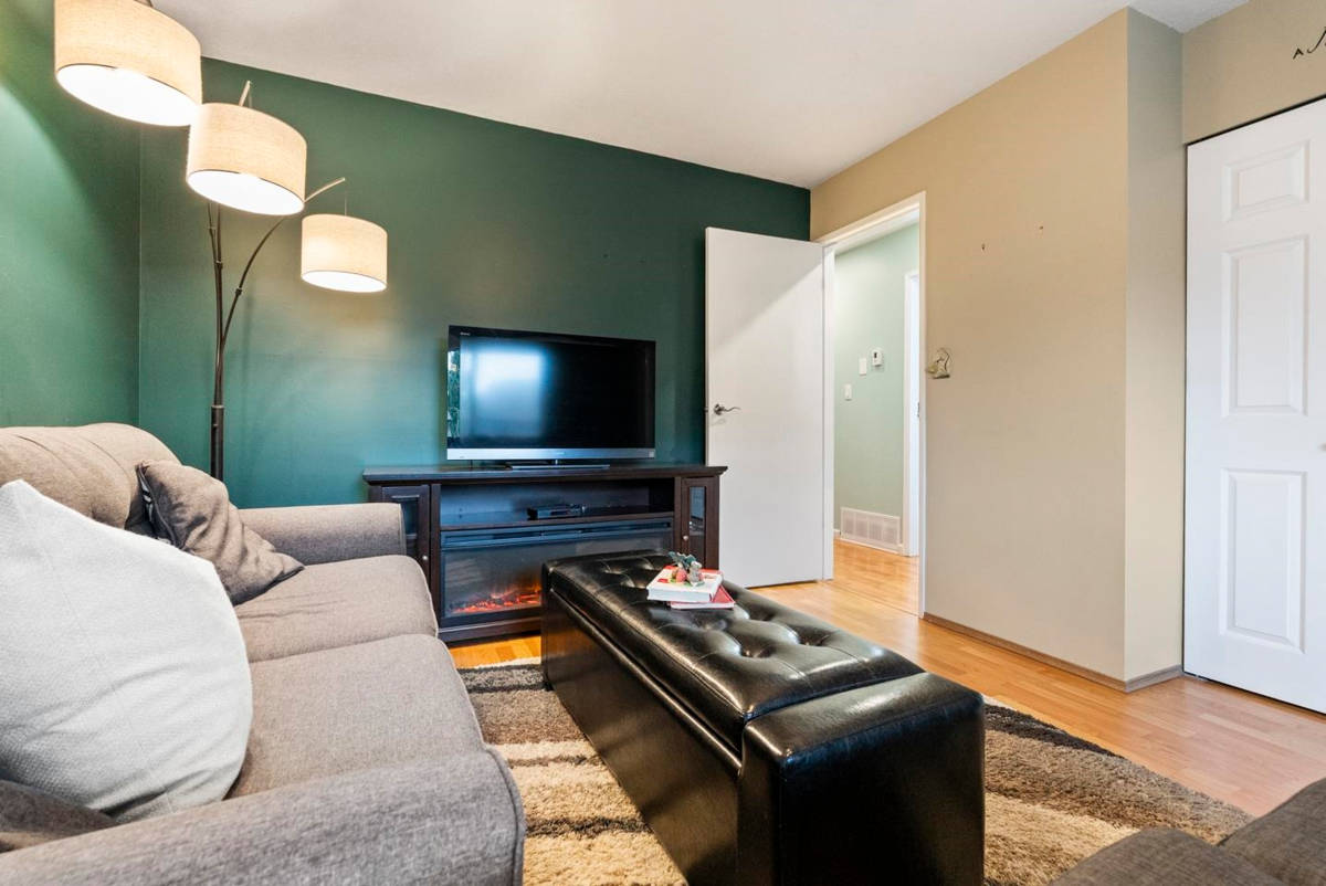 Bedroom 2 Photo of 4 32925 George Ferguson Way, Abbotsford, BC