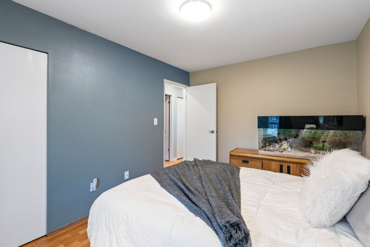 Loft / Bonus Room Photo of 4 32925 George Ferguson Way, Abbotsford, BC