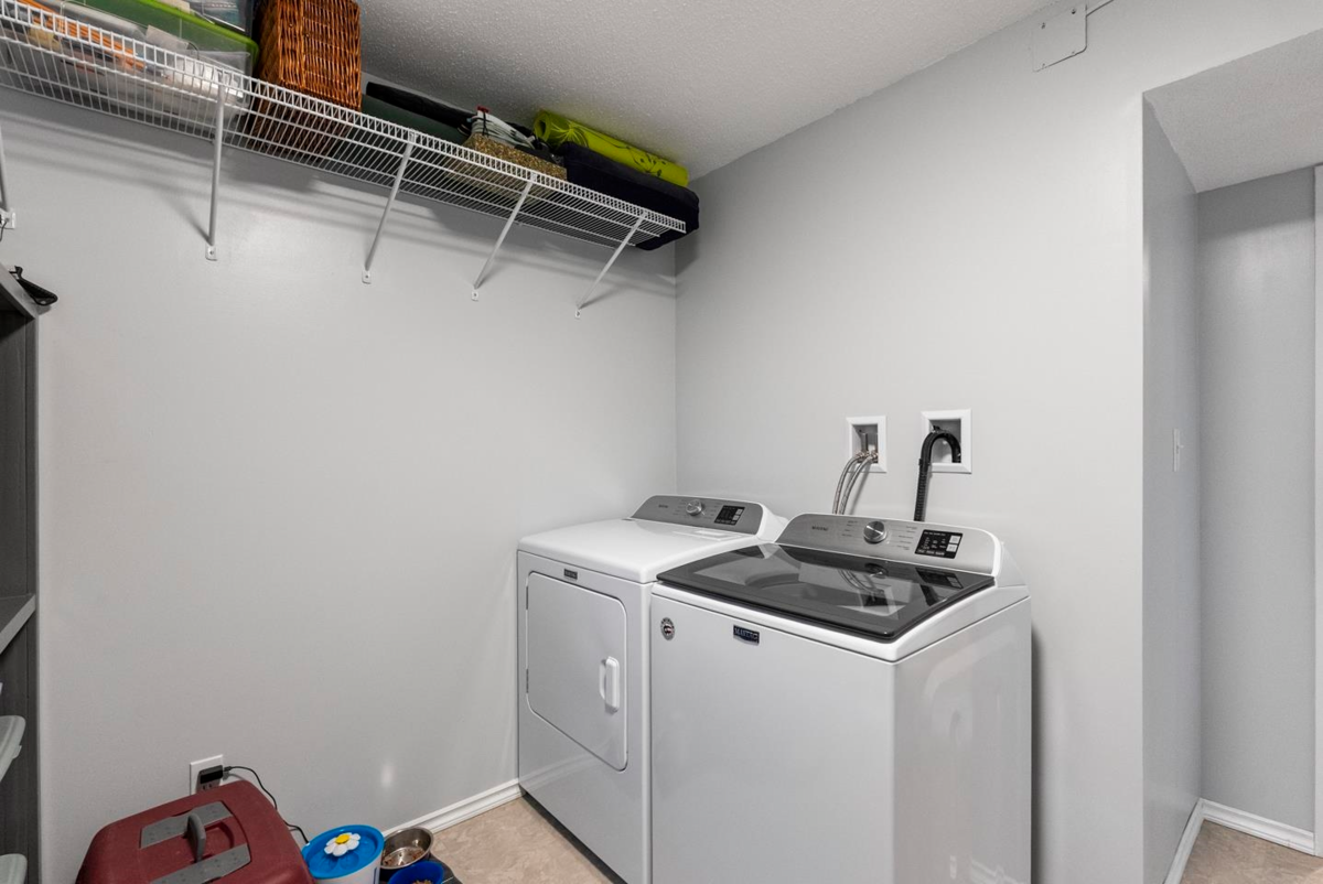 Outdoor Patio Photo of 4 32925 George Ferguson Way, Abbotsford, BC