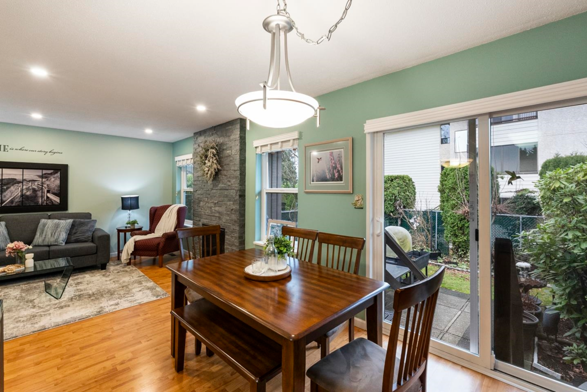 Pantry Photo of 4 32925 George Ferguson Way, Abbotsford, BC