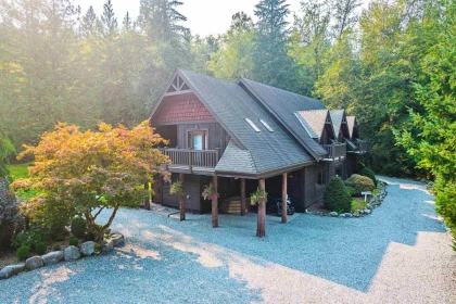 Garden / Landscaping Photo of 11267 Palmer Rolph Street, Maple Ridge, BC