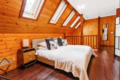 Hallway Photo of 11267 Palmer Rolph Street, Maple Ridge, BC