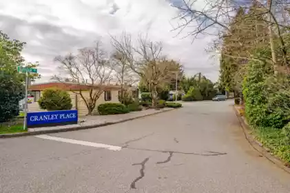 15851 Suffolk Road, Surrey, BC