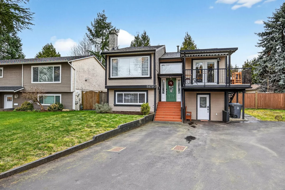 Neighborhood Park Photo Near 5879 184b Street, Surrey, BC
