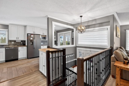 5879 184b Street, Surrey, BC