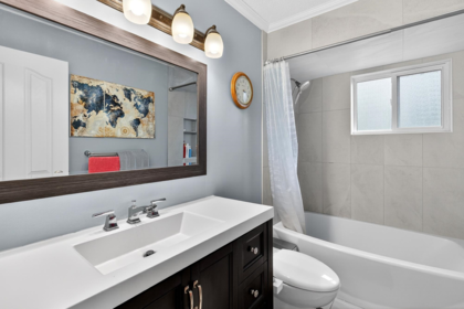 Loft / Bonus Room Photo of 5879 184b Street, Surrey, BC