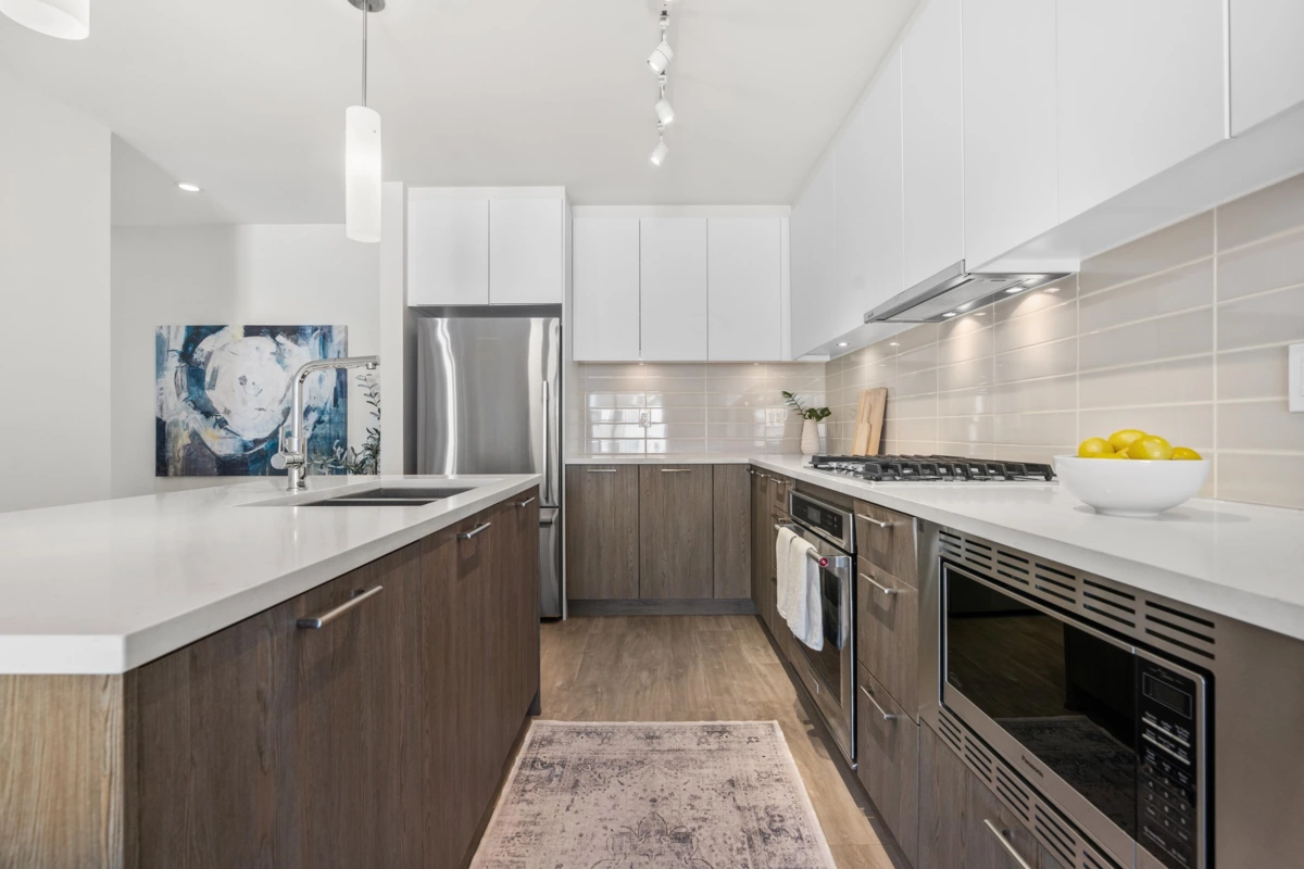 Breakfast Nook Photo of 205 615 E 3rd Street, North Vancouver, BC