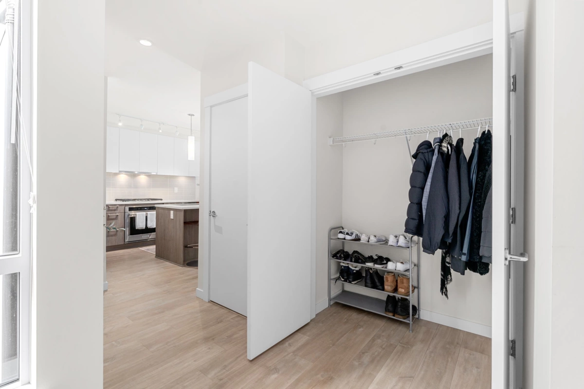 Living Room Photo of 205 615 E 3rd Street, North Vancouver, BC