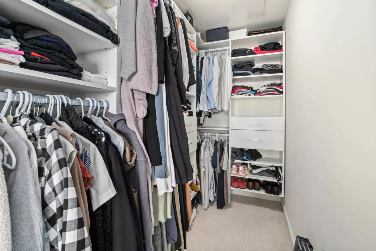 Office / Den Photo of 205 615 E 3rd Street, North Vancouver, BC