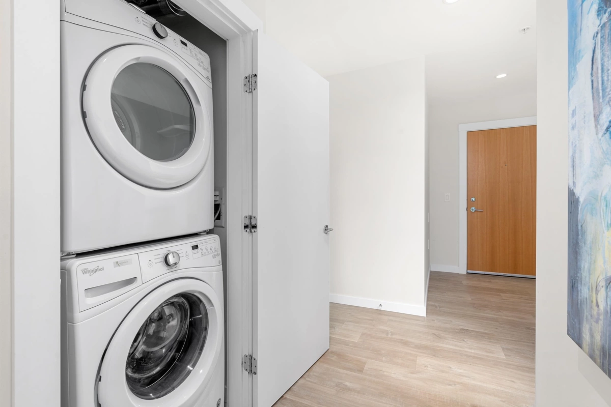 Outdoor Deck Photo of 205 615 E 3rd Street, North Vancouver, BC