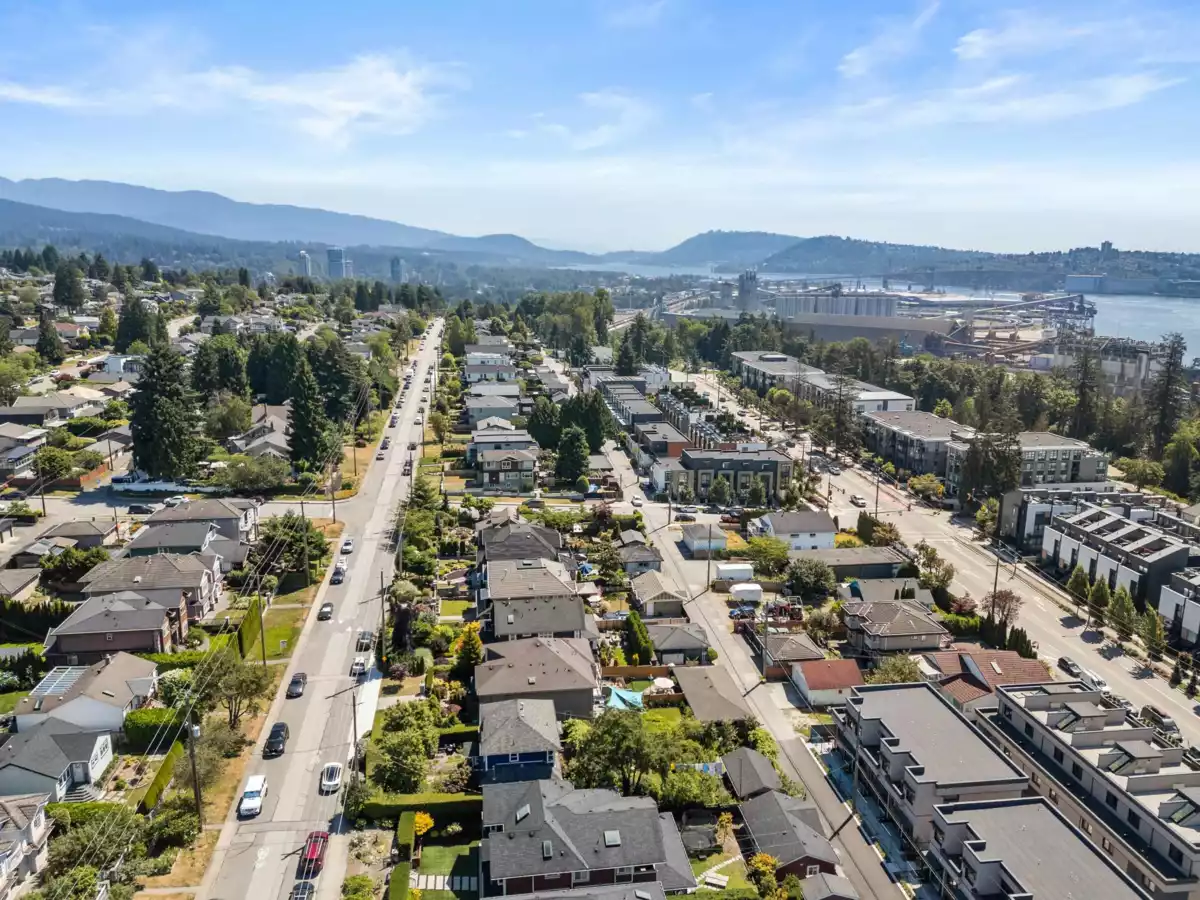 Swimming Pool Photo of 205 615 E 3rd Street, North Vancouver, BC