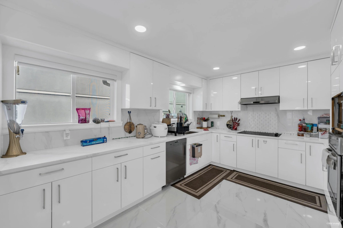 Walk-In Closet Photo of 8025 Borden Street, Vancouver, BC