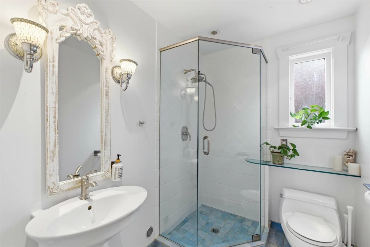 Laundry Room Photo of 3044 Point Grey Road, Vancouver, BC