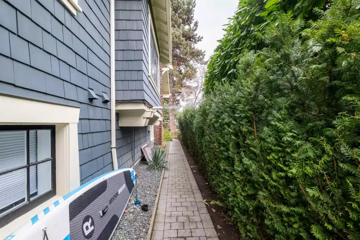 Outdoor Kitchen Photo of 3044 Point Grey Road, Vancouver, BC