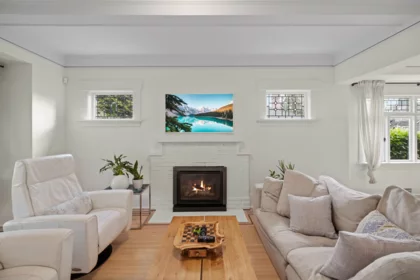 Breakfast Nook Photo of 3044 Point Grey Road, Vancouver, BC