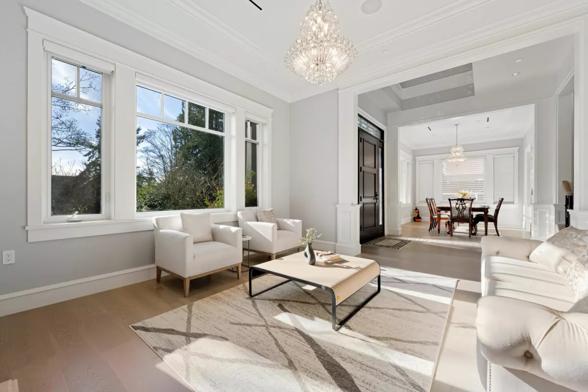 Living Room Photo of 3981 W 35th Avenue, Vancouver, BC