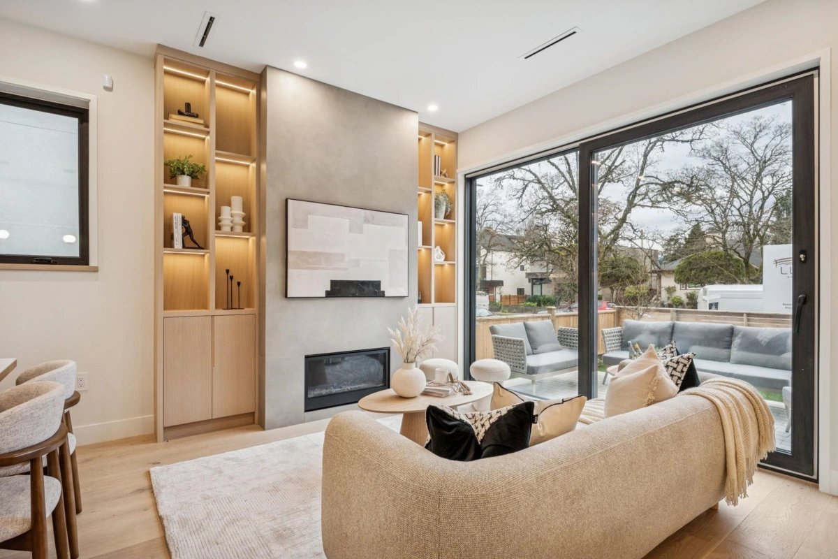 Family Room Photo of 1 448 W 20th Avenue, Vancouver, BC