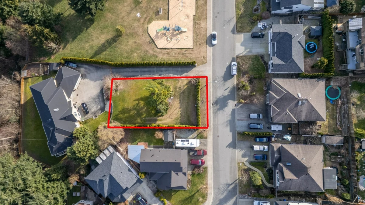Kitchen Island Photo of 33697 Veres Terrace, Mission, BC