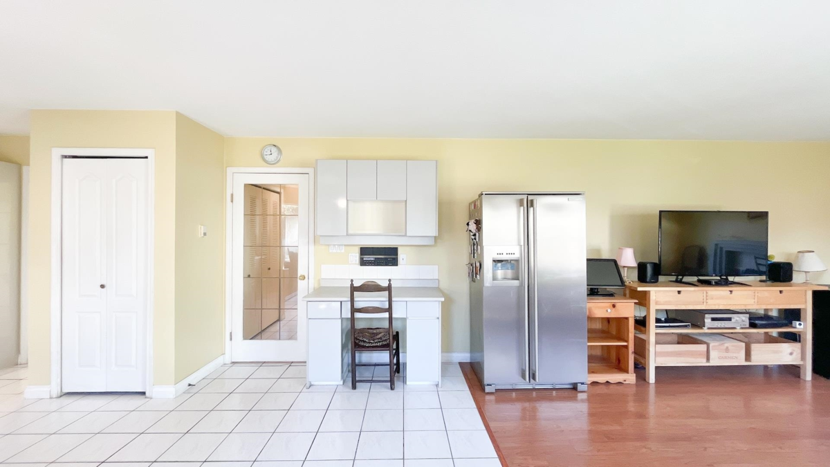 Guest Bathroom Photo of 4220 Hall Place, Richmond, BC