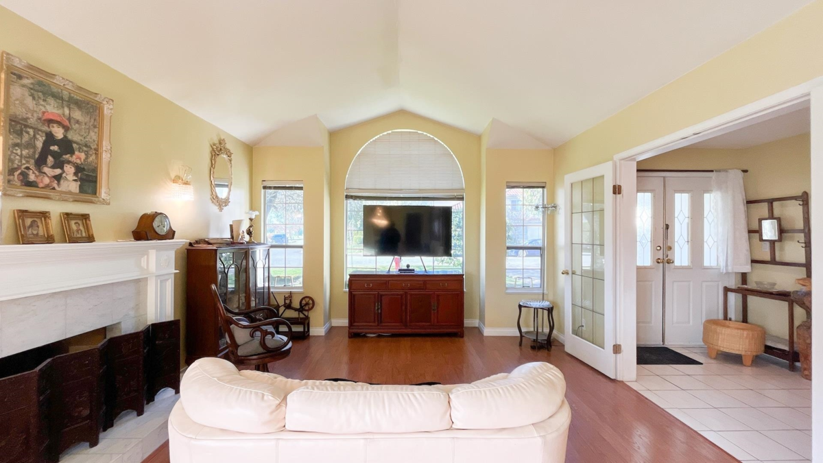 Kitchen Photo of 4220 Hall Place, Richmond, BC