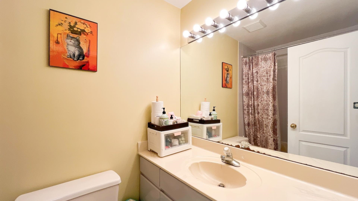 Powder Room Photo of 4220 Hall Place, Richmond, BC