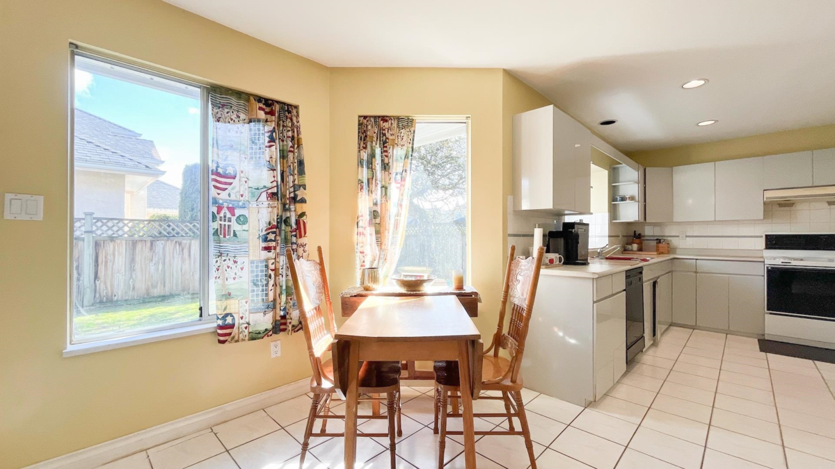 Walk-In Closet Photo of 4220 Hall Place, Richmond, BC