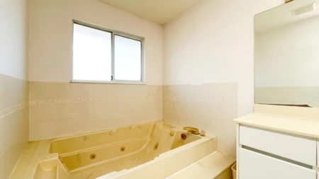 Hallway Photo of 4220 Hall Place, Richmond, BC
