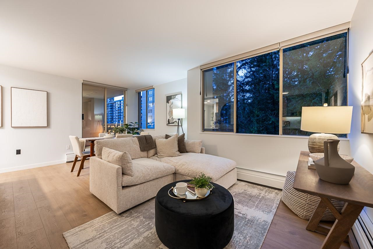 Bedroom 3 Photo of 608 2004 Fullerton Avenue, North Vancouver, BC