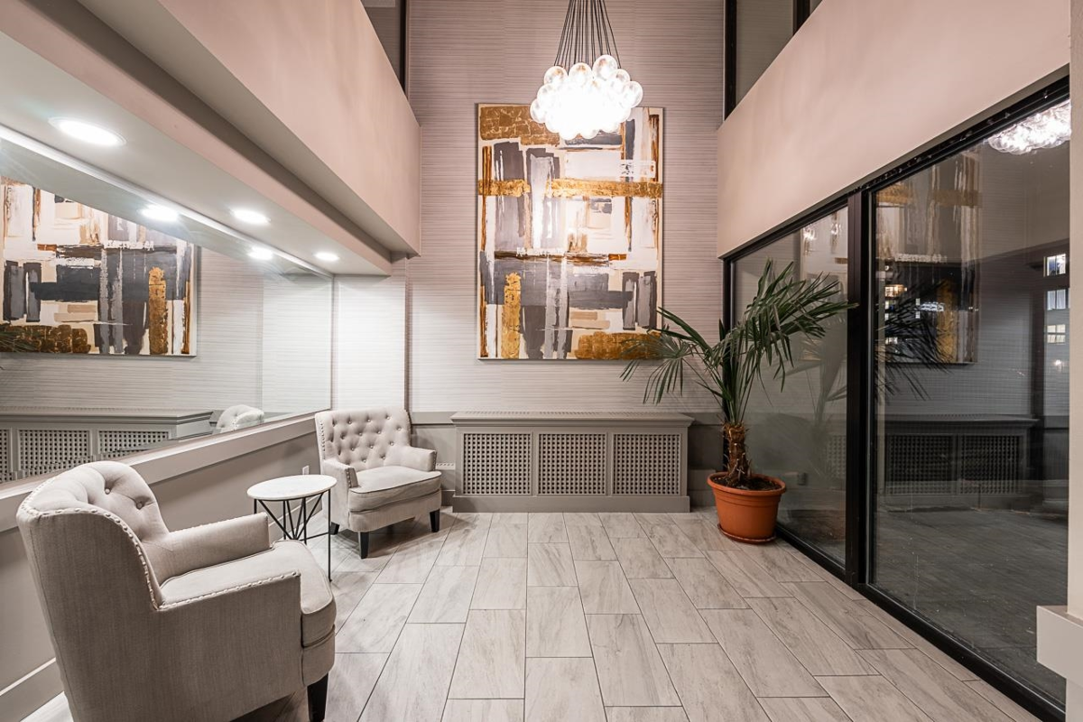 Exterior Rear Photo of 608 2004 Fullerton Avenue, North Vancouver, BC