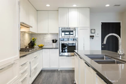 Kitchen Island Photo of 104 3825 Cates Landing Way, North Vancouver, BC