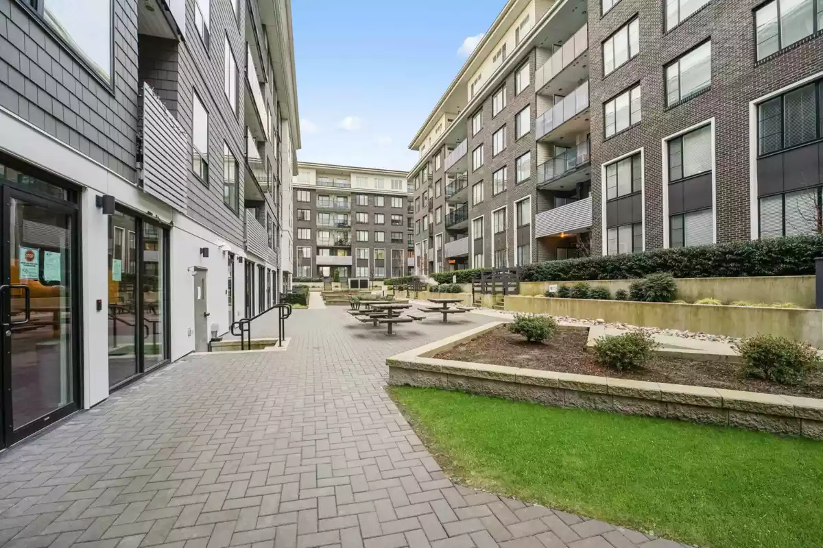 Laundry Room Photo of 501 15858 Fraser Highway, Surrey, BC