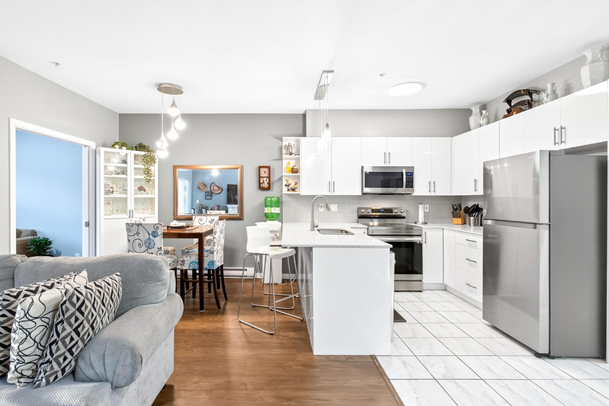 Bedroom 3 Photo of 209 2488 Kelly Avenue, Port Coquitlam, BC