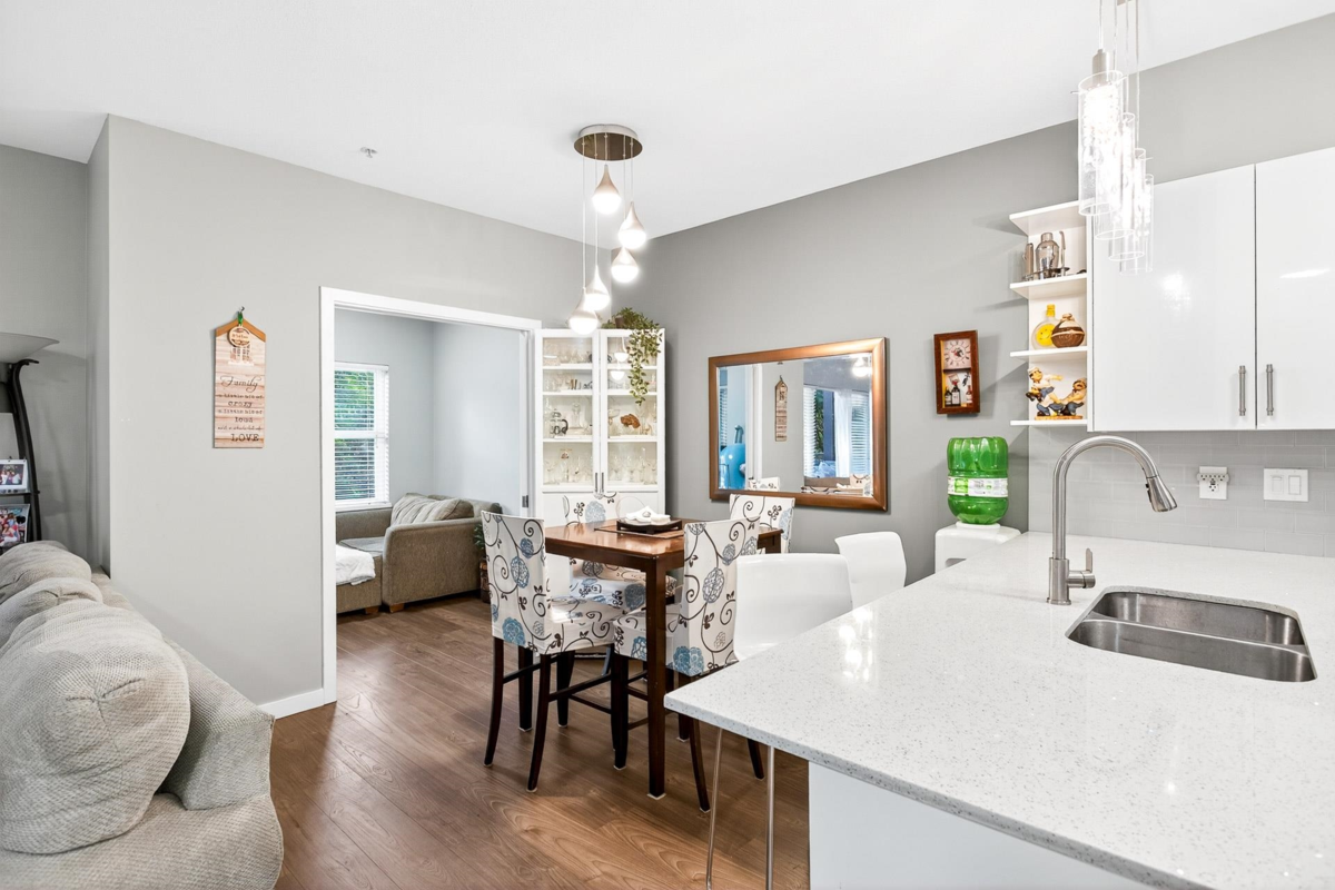 Kitchen Island Photo of 209 2488 Kelly Avenue, Port Coquitlam, BC