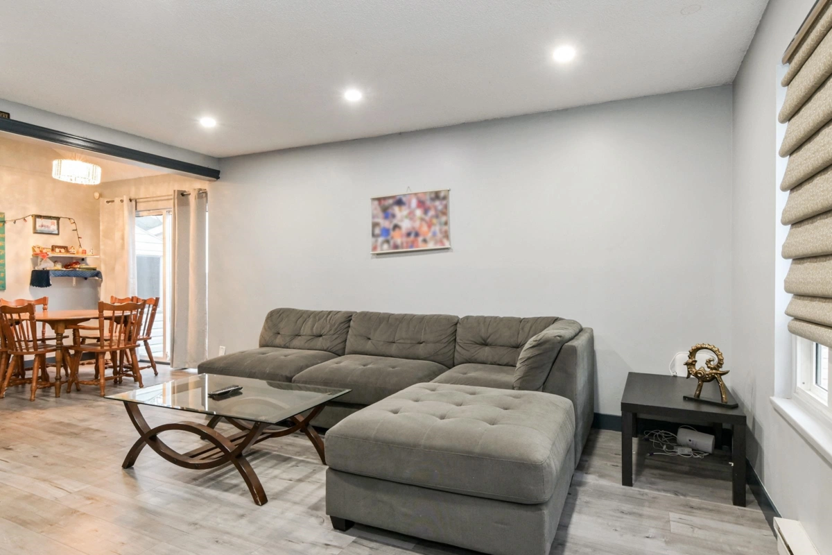 Front Yard Photo of 6068 Brooks Crescent, Surrey, BC