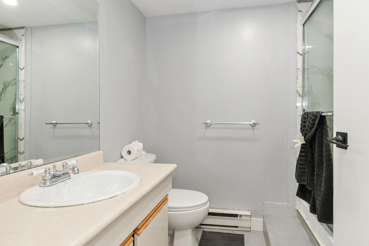 Walk-In Closet Photo of 6068 Brooks Crescent, Surrey, BC