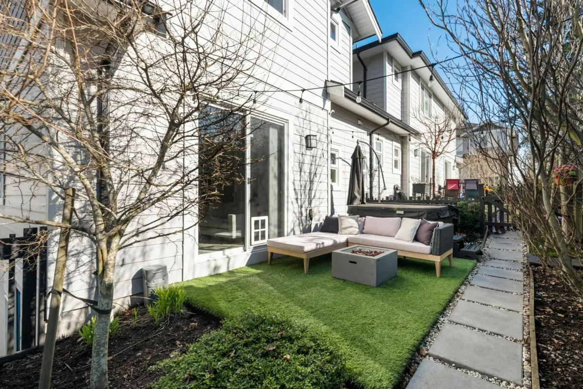 Community Amenities Photo (Clubhouse) of 44 6188 141 Street, Surrey, BC