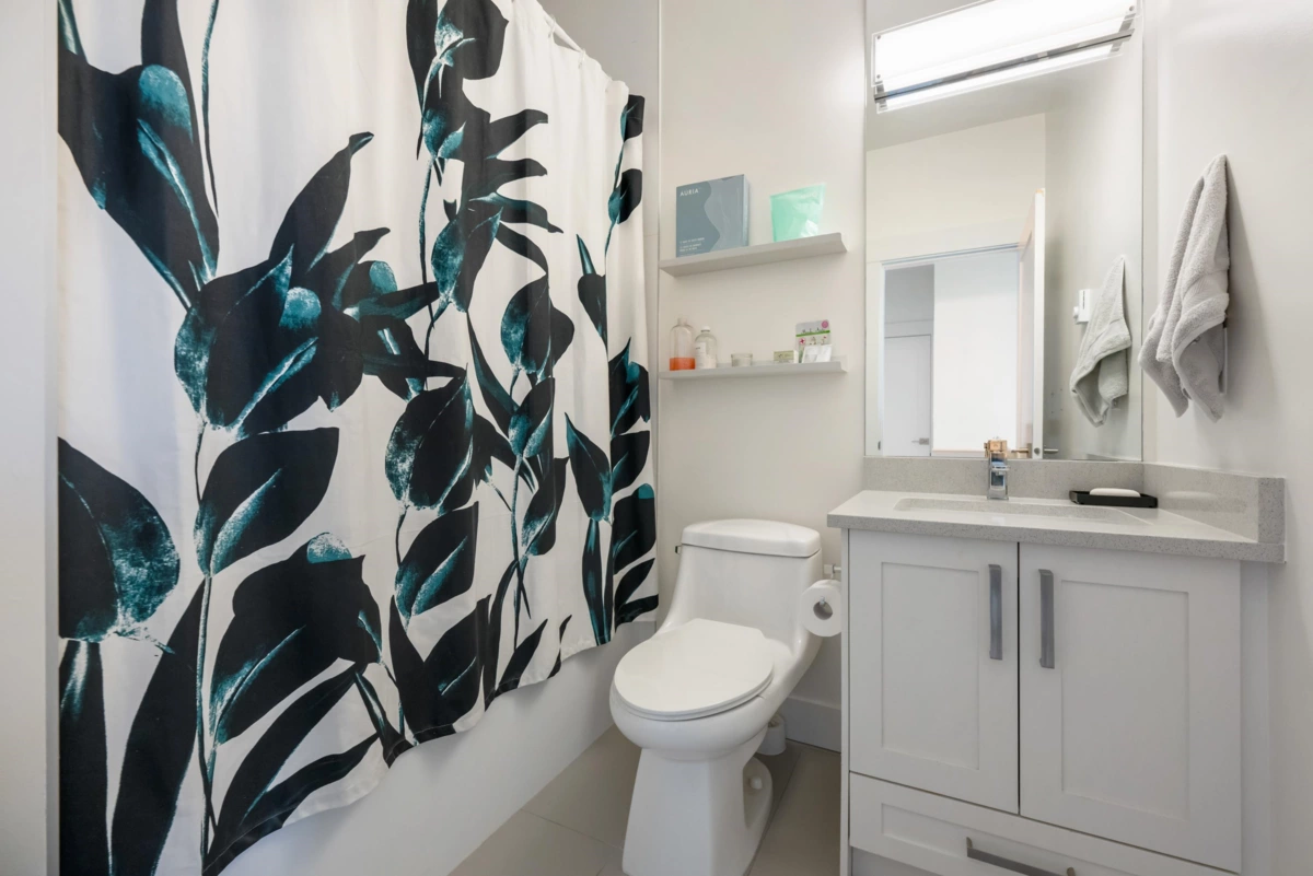 Swimming Pool Photo of 44 6188 141 Street, Surrey, BC