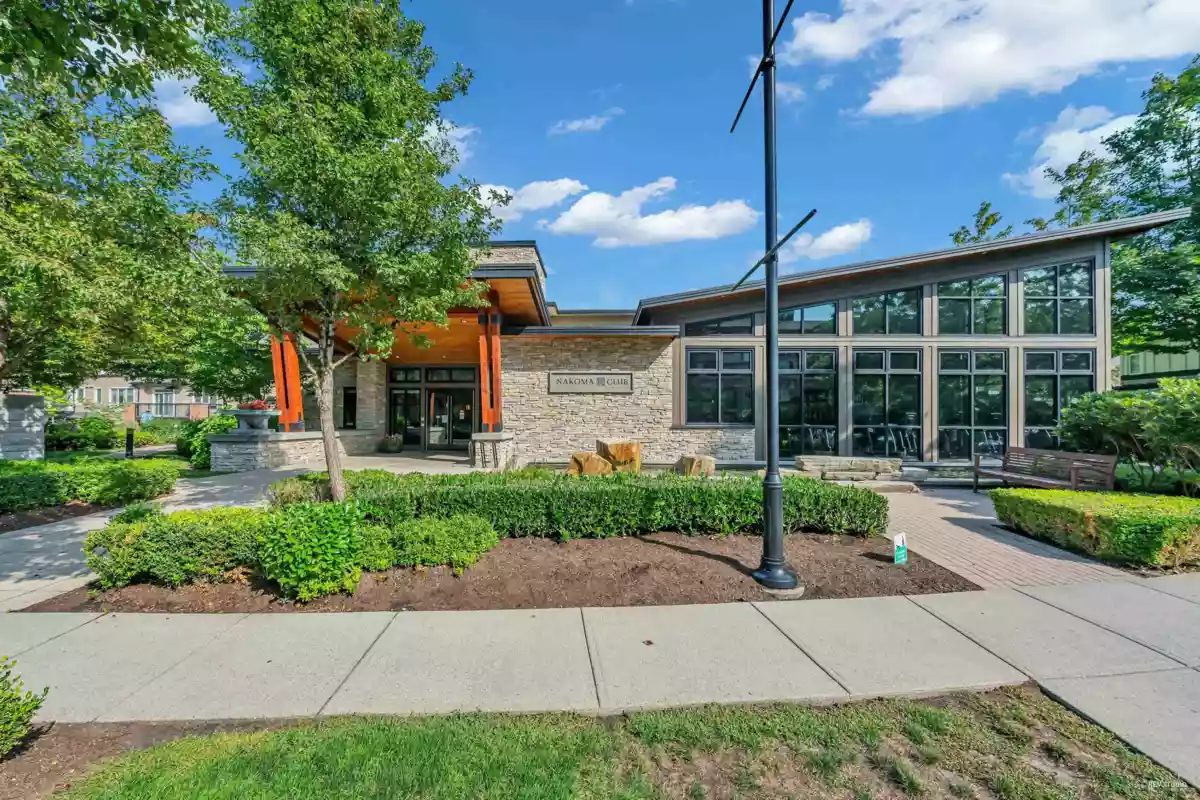 Hallway Photo of 2404 3096 Windsor Gate, Coquitlam, BC