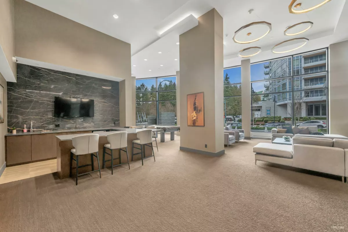 Mudroom Photo of 2404 3096 Windsor Gate, Coquitlam, BC