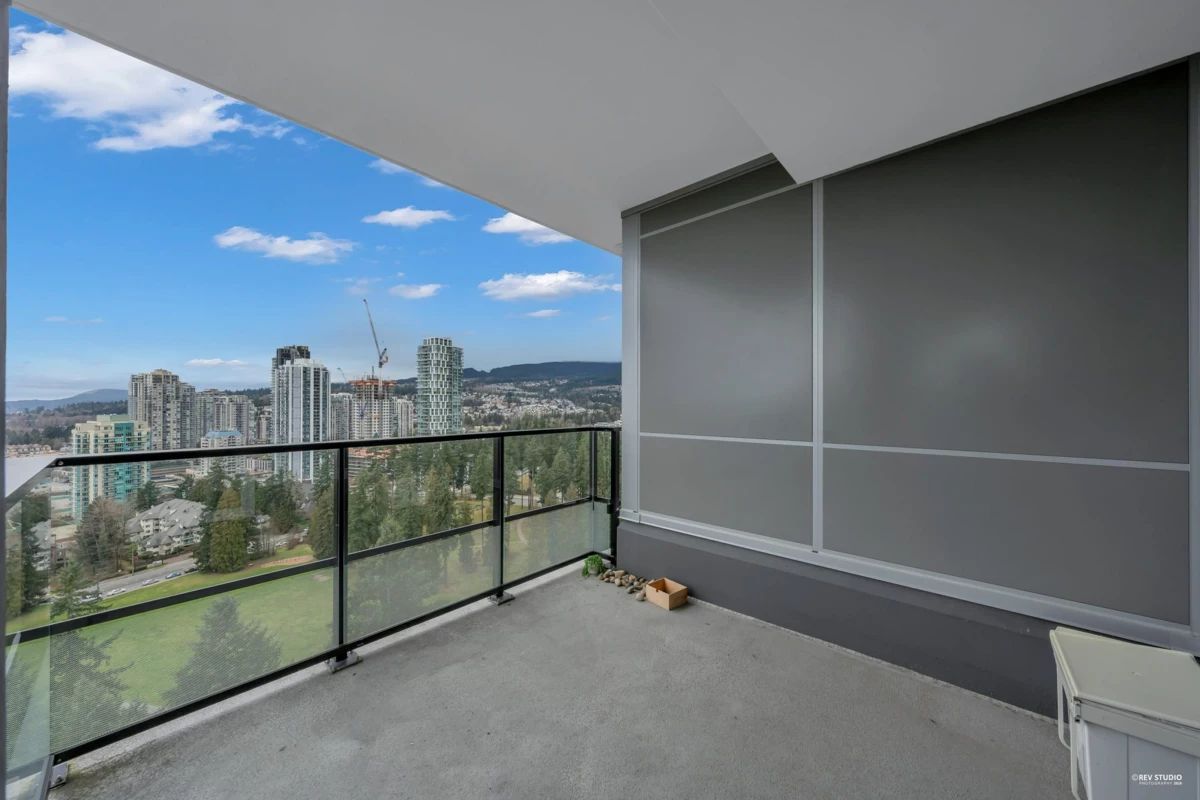 Primary Bathroom Photo of 2404 3096 Windsor Gate, Coquitlam, BC