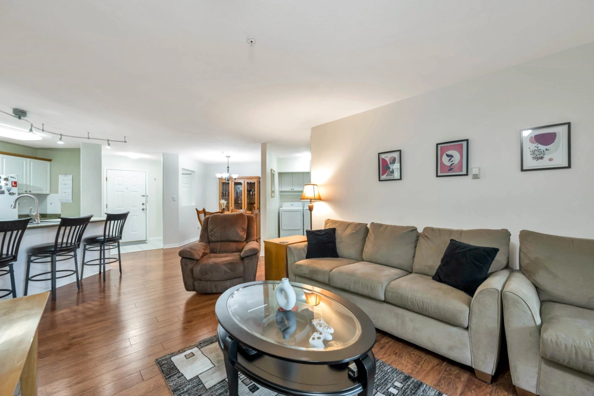 Dining Area Photo of 115 22150 48 Avenue, Langley, BC