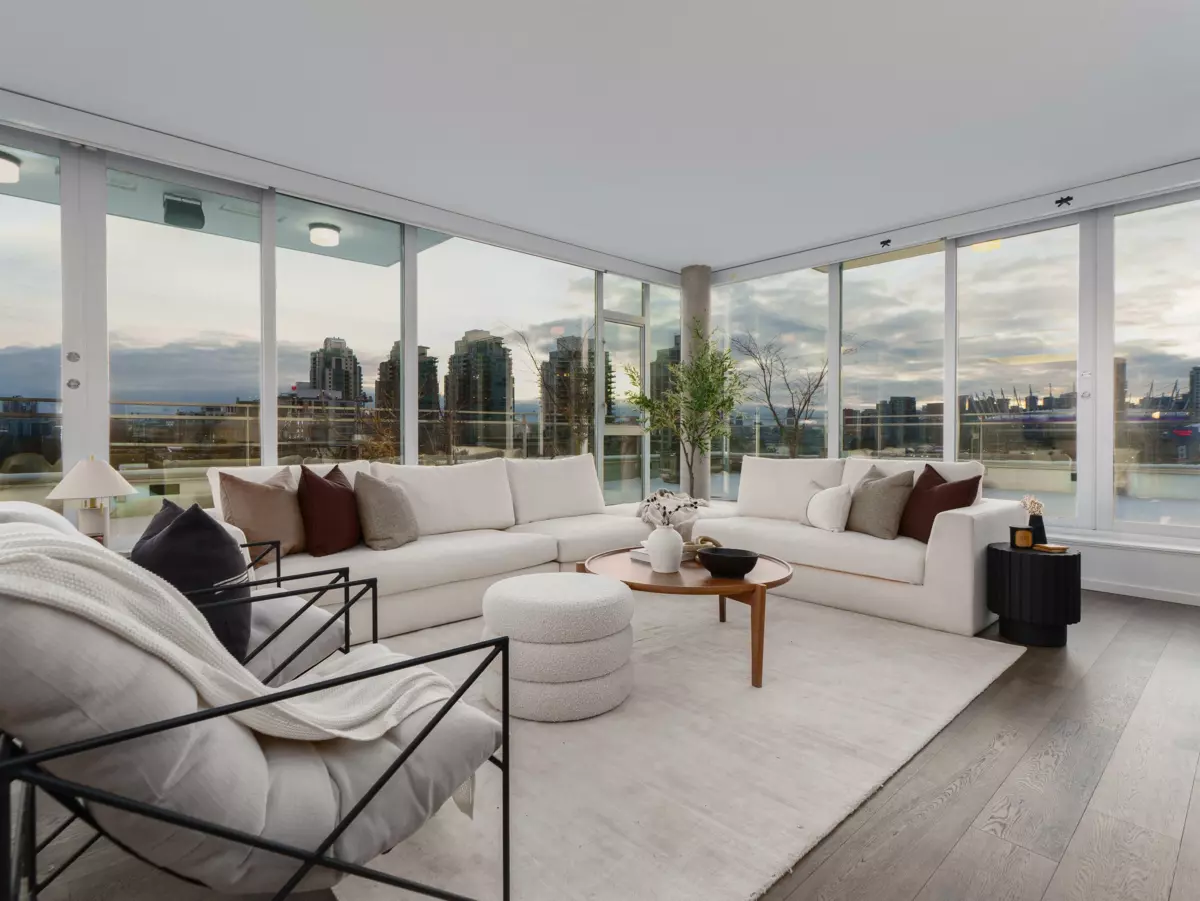 Basement Recreation Room Photo of 801 221 Union Street, Vancouver, BC