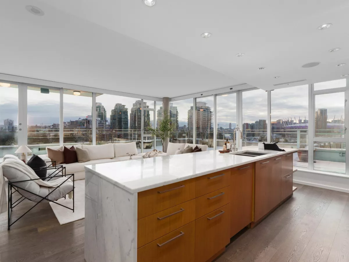 Guest Bathroom Photo of 801 221 Union Street, Vancouver, BC