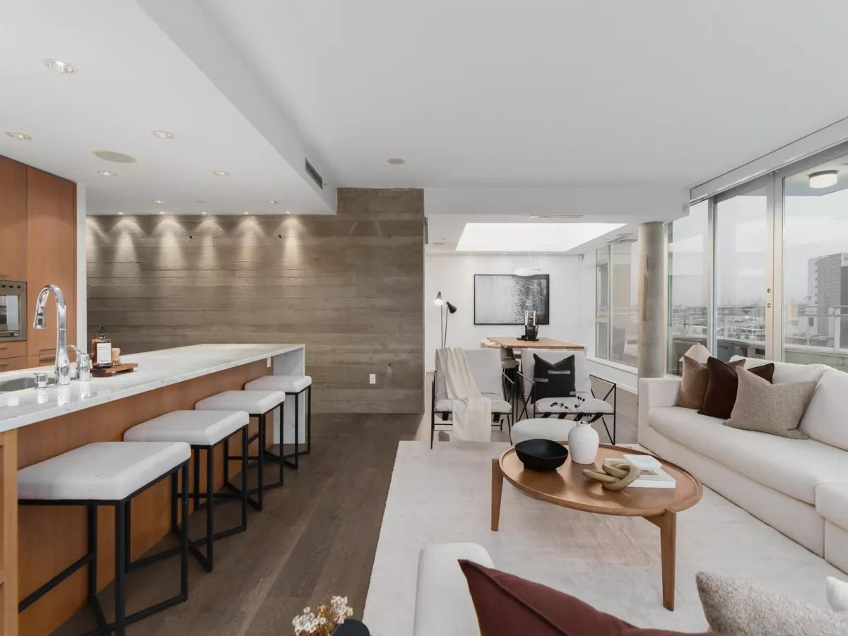 Powder Room Photo of 801 221 Union Street, Vancouver, BC